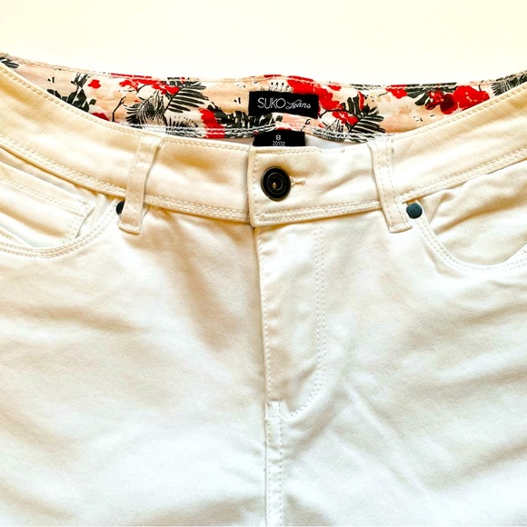 Suko White Capri Jeans - Picture 2 of 6